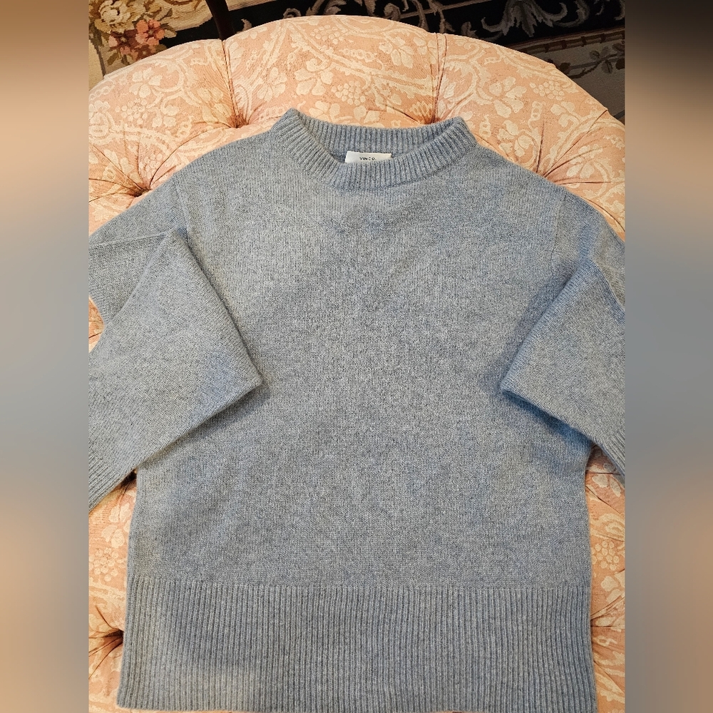 Vince Soft Blue Pullover